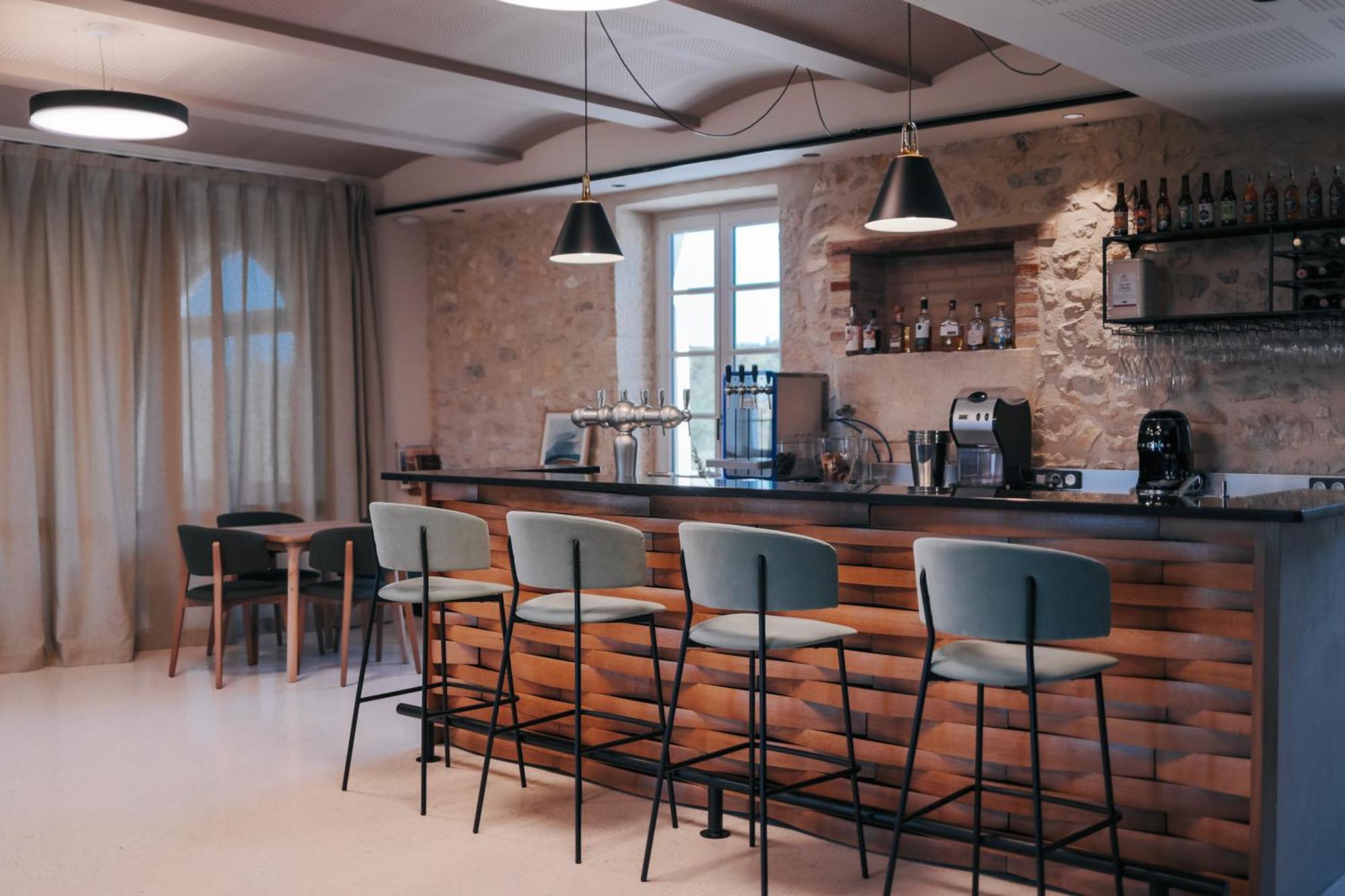 Garenne Hotel *