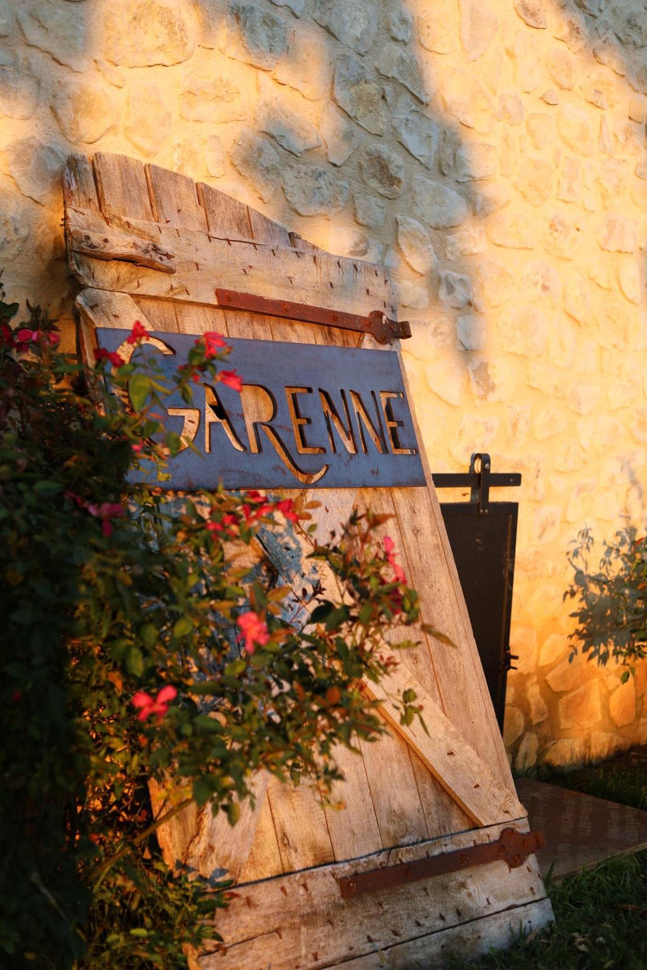 Garenne Hotel *